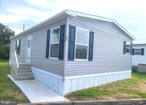 Mobile Home For Sale - 30 Joseph Avenue<br/> BIRDSBORO, PA 19508