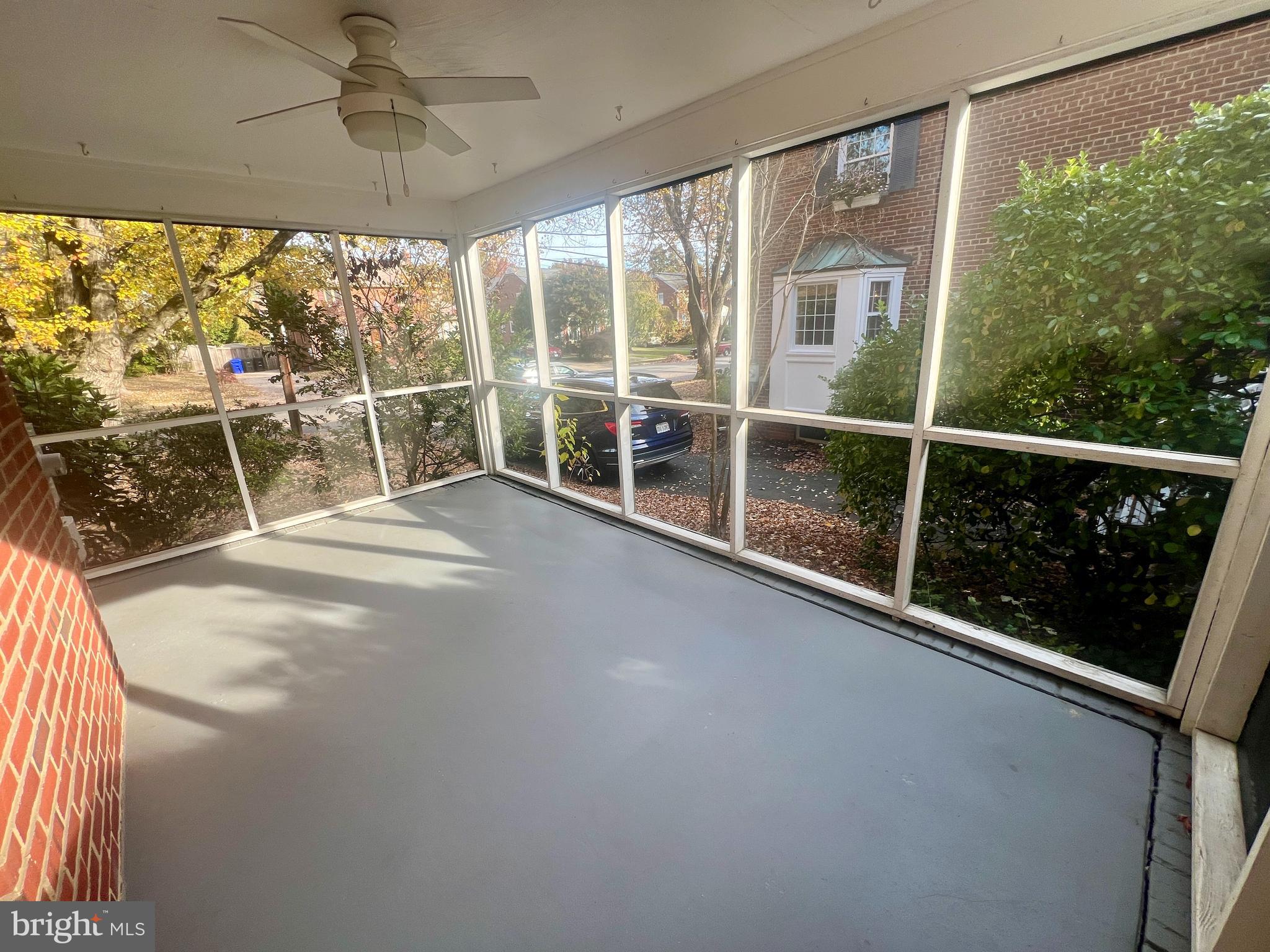 ARLINGTON HEIGHTS - Residential Lease