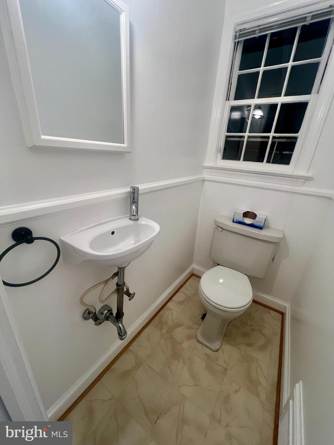 ARLINGTON HEIGHTS - Residential Lease