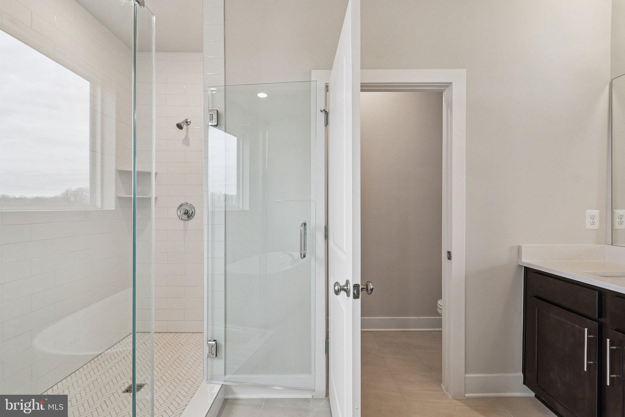 LINWOOD LANDING - Residential