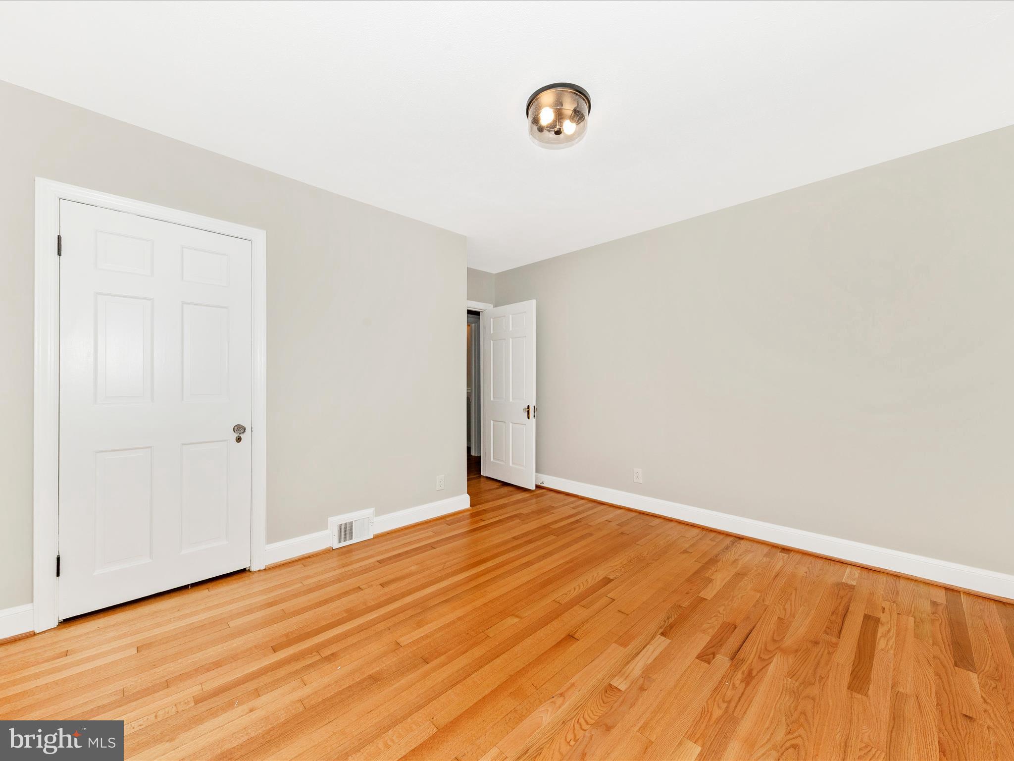 FOUNTAIN HEAD - Residential