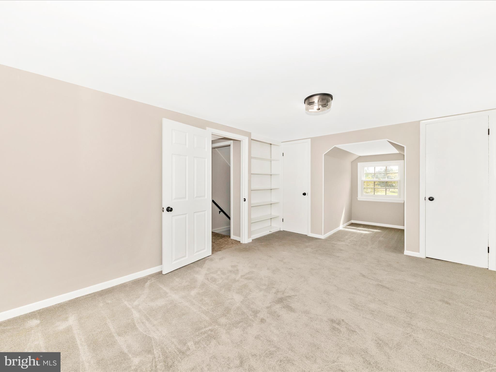 FOUNTAIN HEAD - Residential