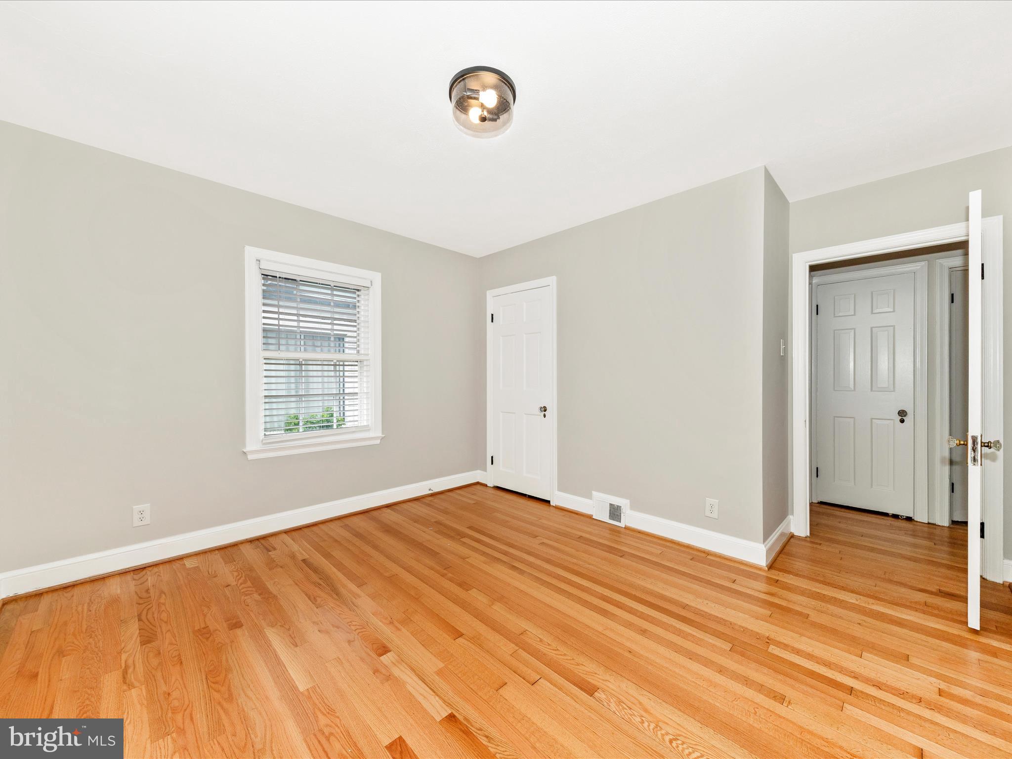 FOUNTAIN HEAD - Residential