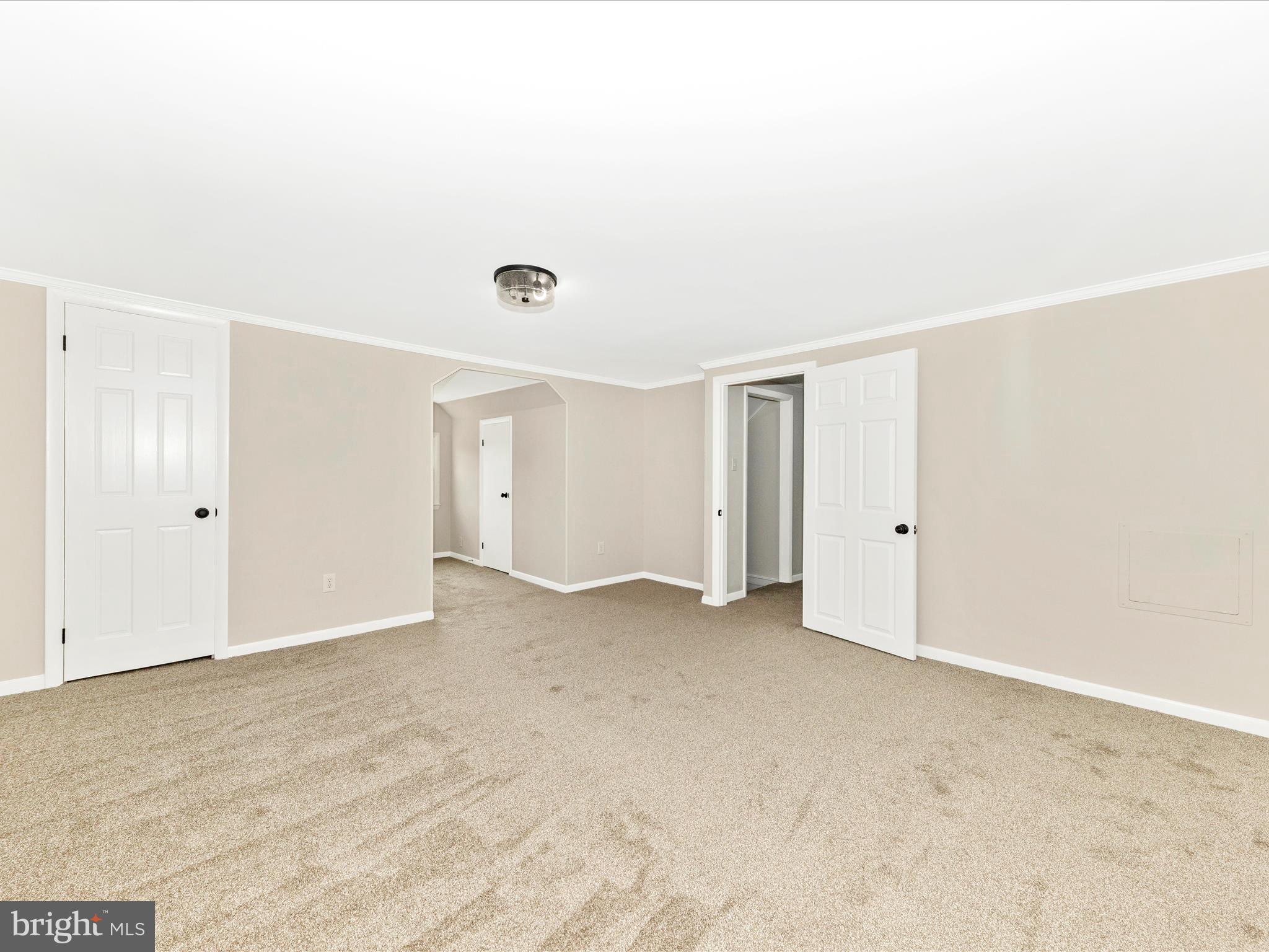 FOUNTAIN HEAD - Residential