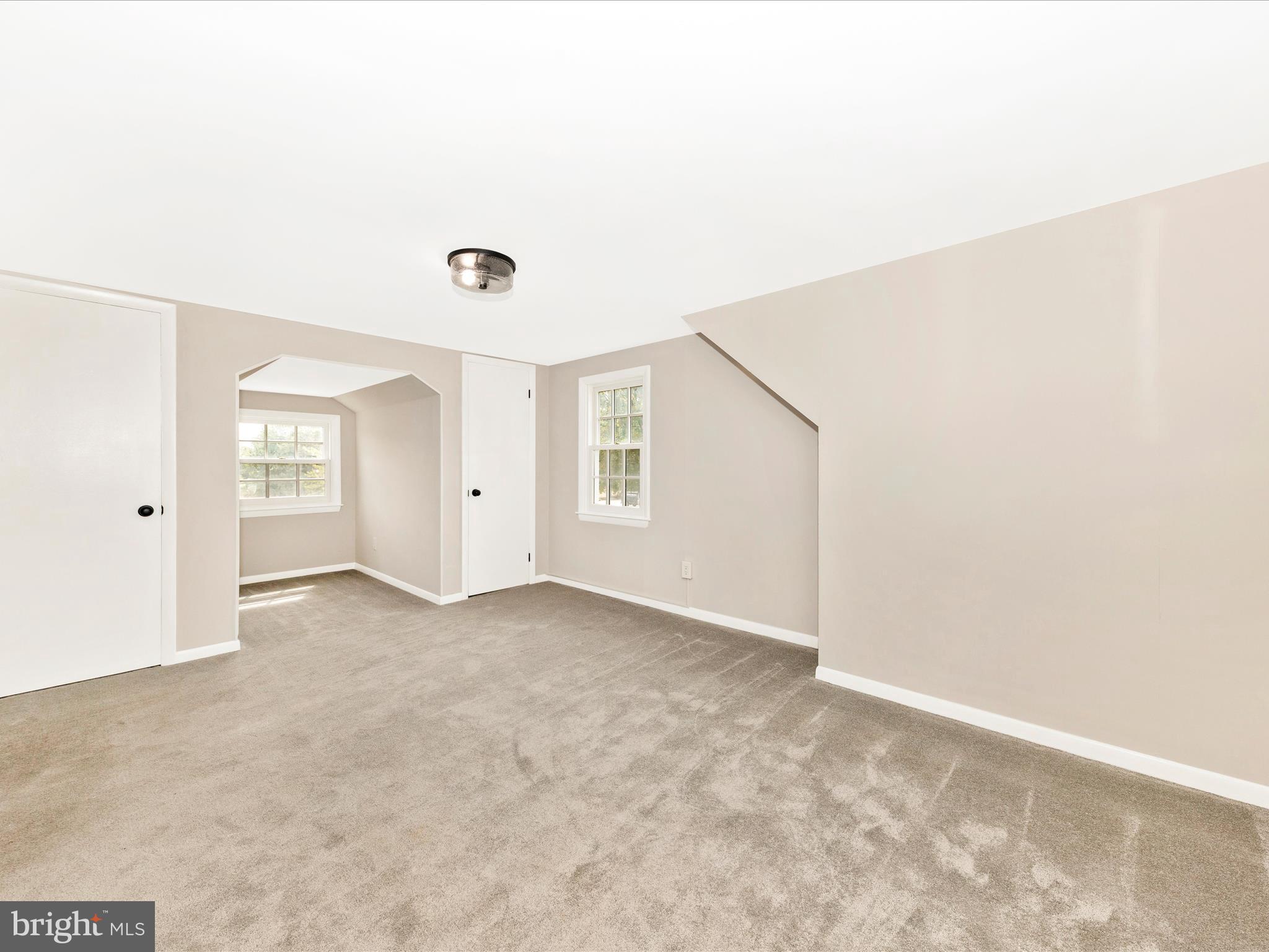 FOUNTAIN HEAD - Residential