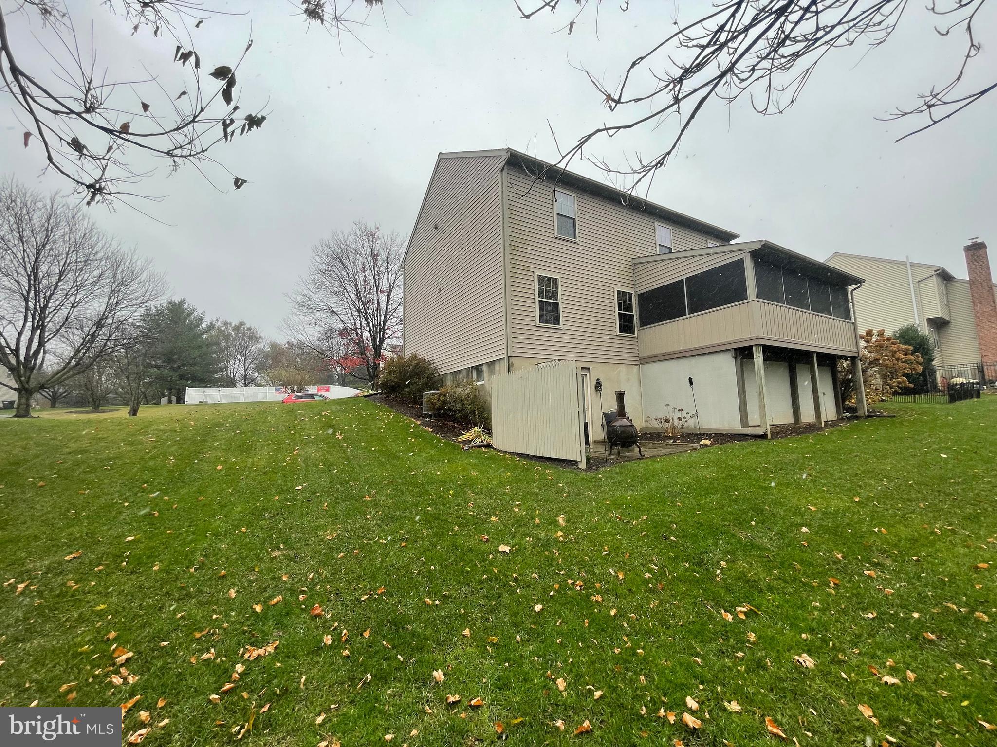 ROTHSVILLE STATION - Residential