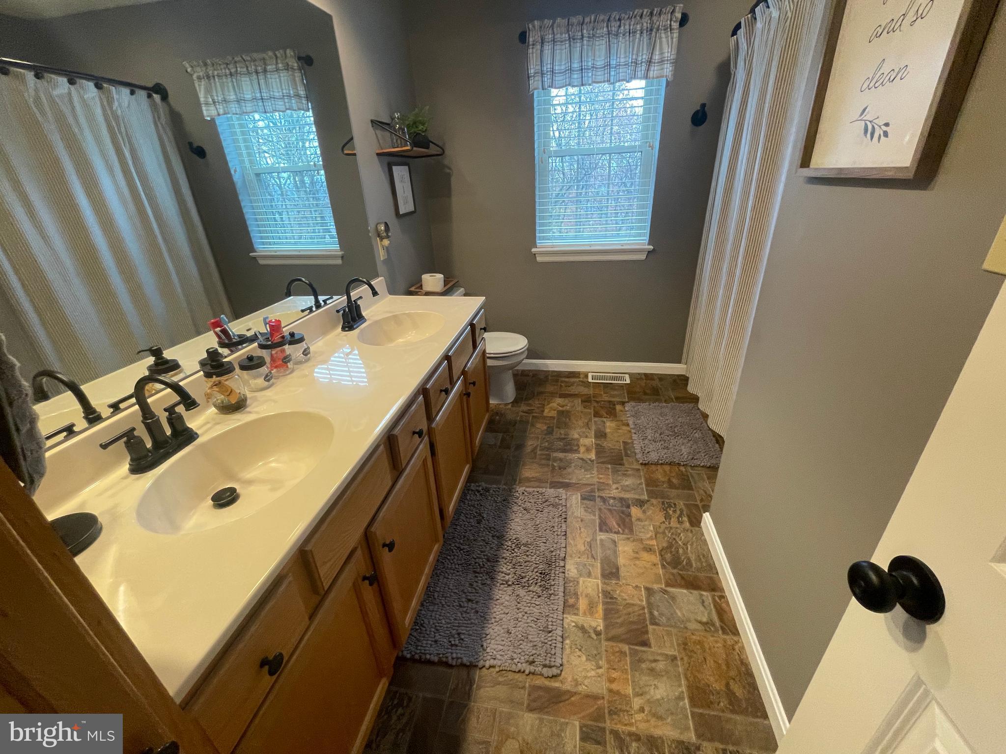 ROTHSVILLE STATION - Residential