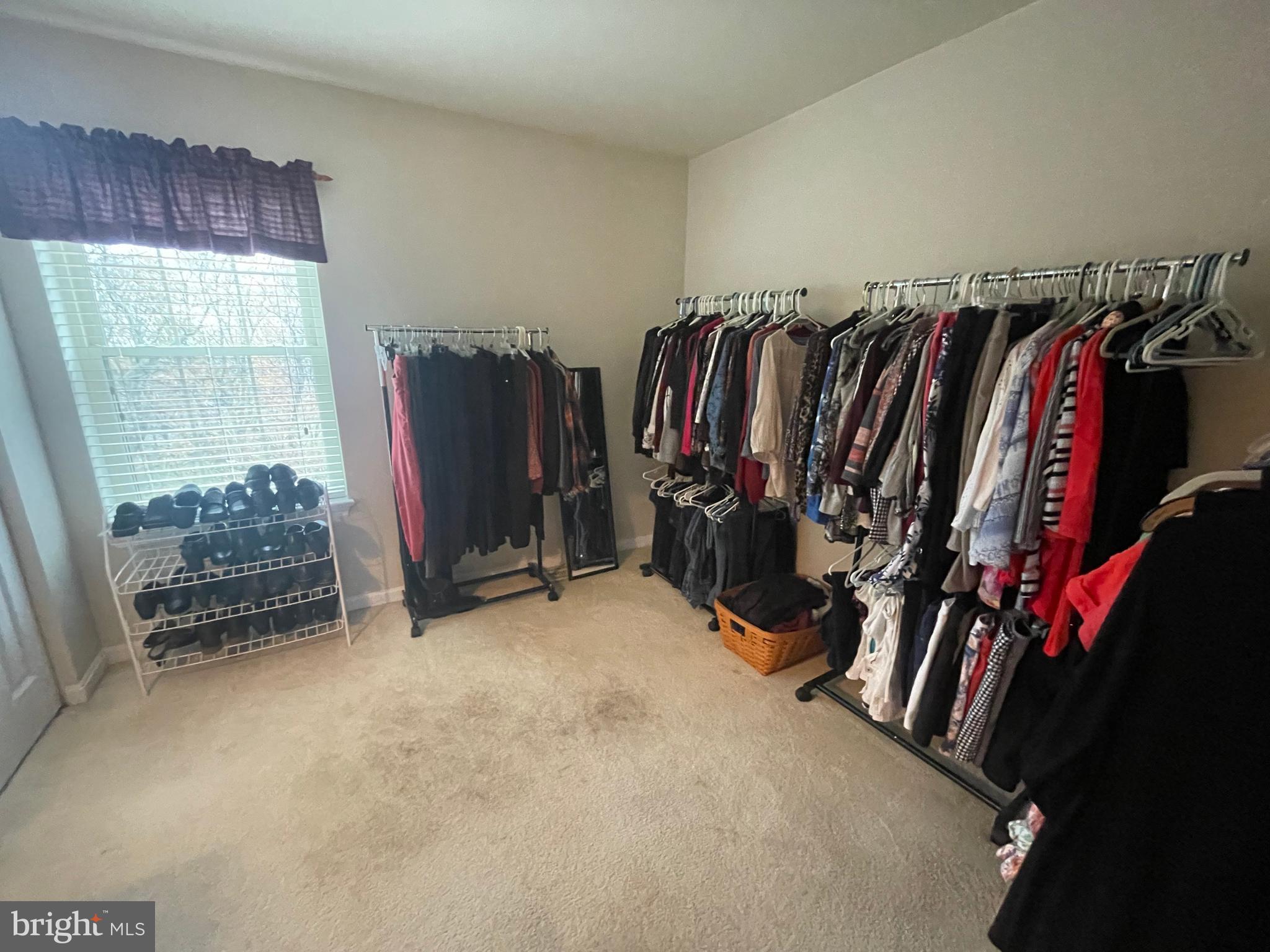 ROTHSVILLE STATION - Residential