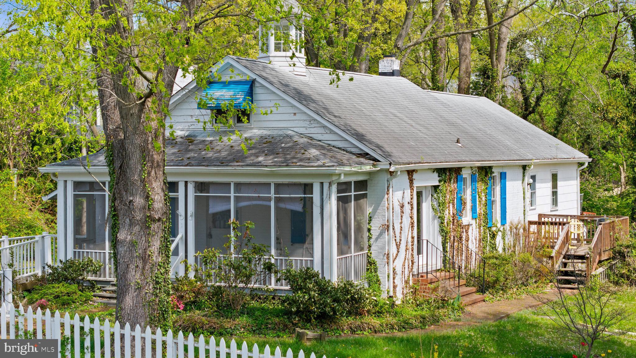 WEST ANNAPOLIS - Residential