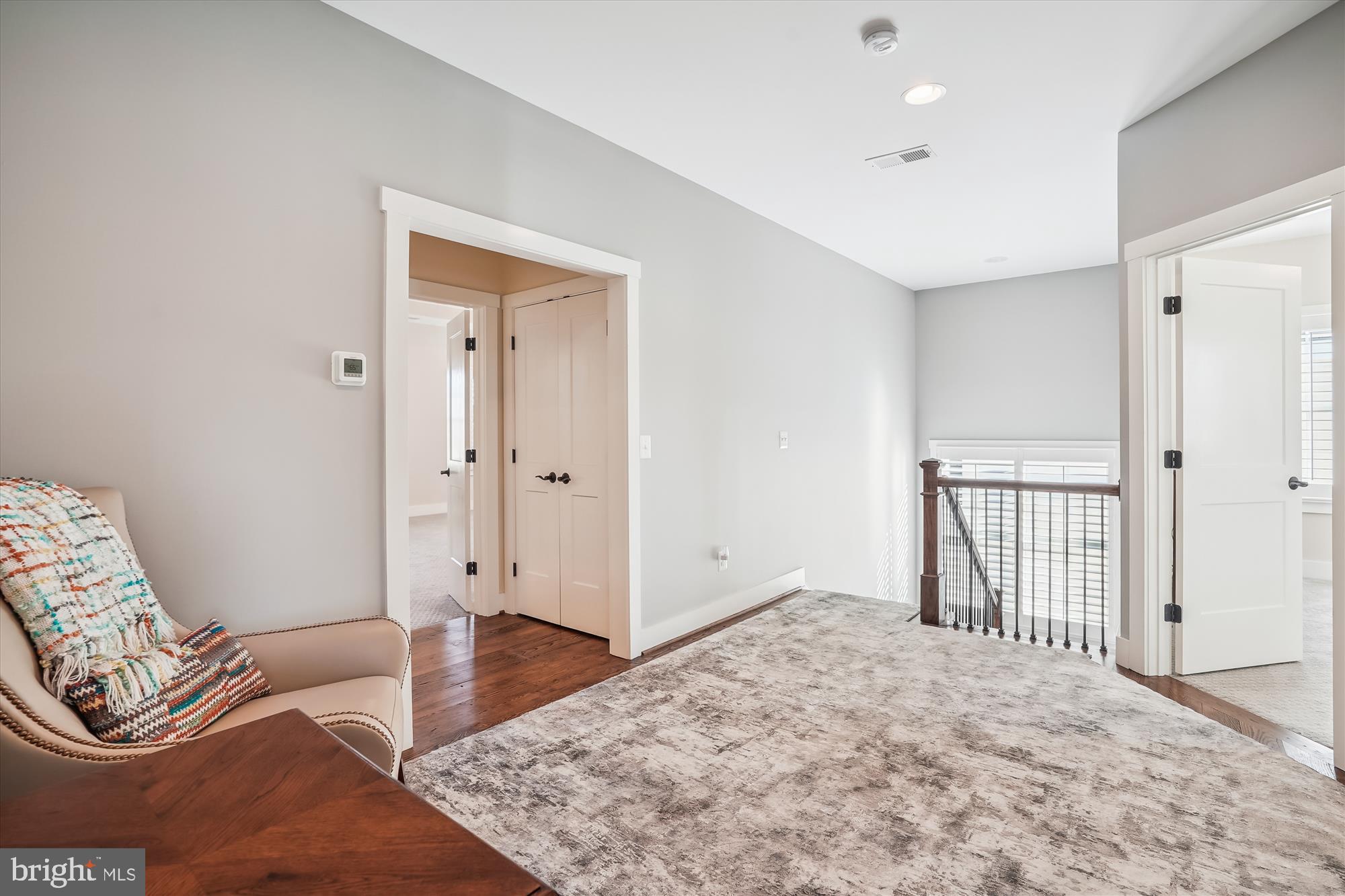 RIDGEVIEW - Residential