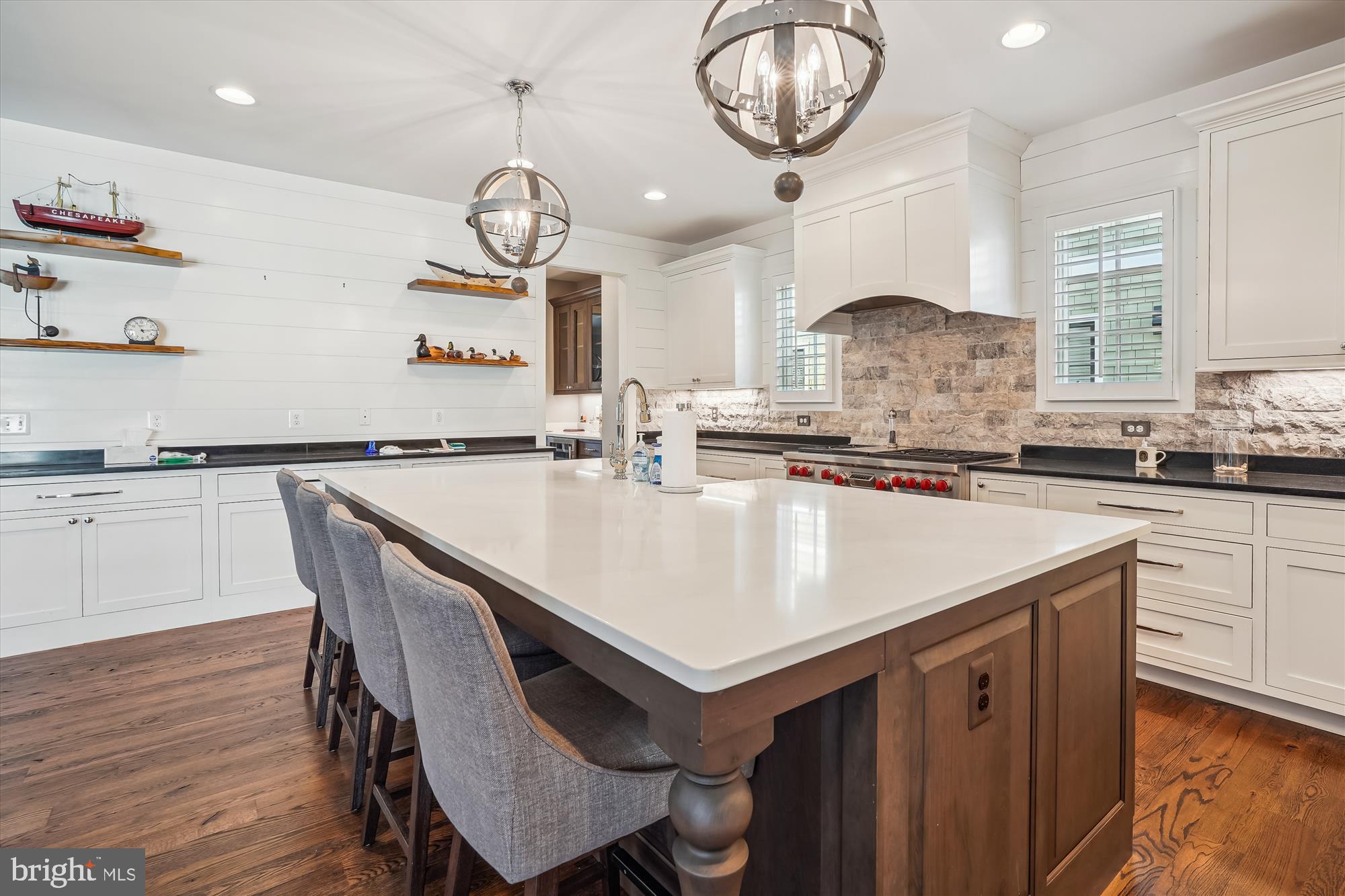 RIDGEVIEW - Residential