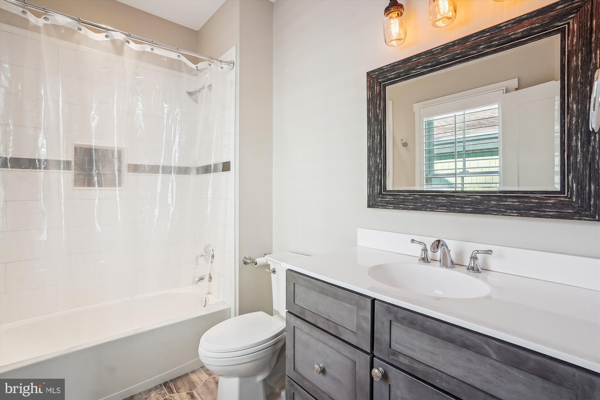 RIDGEVIEW - Residential