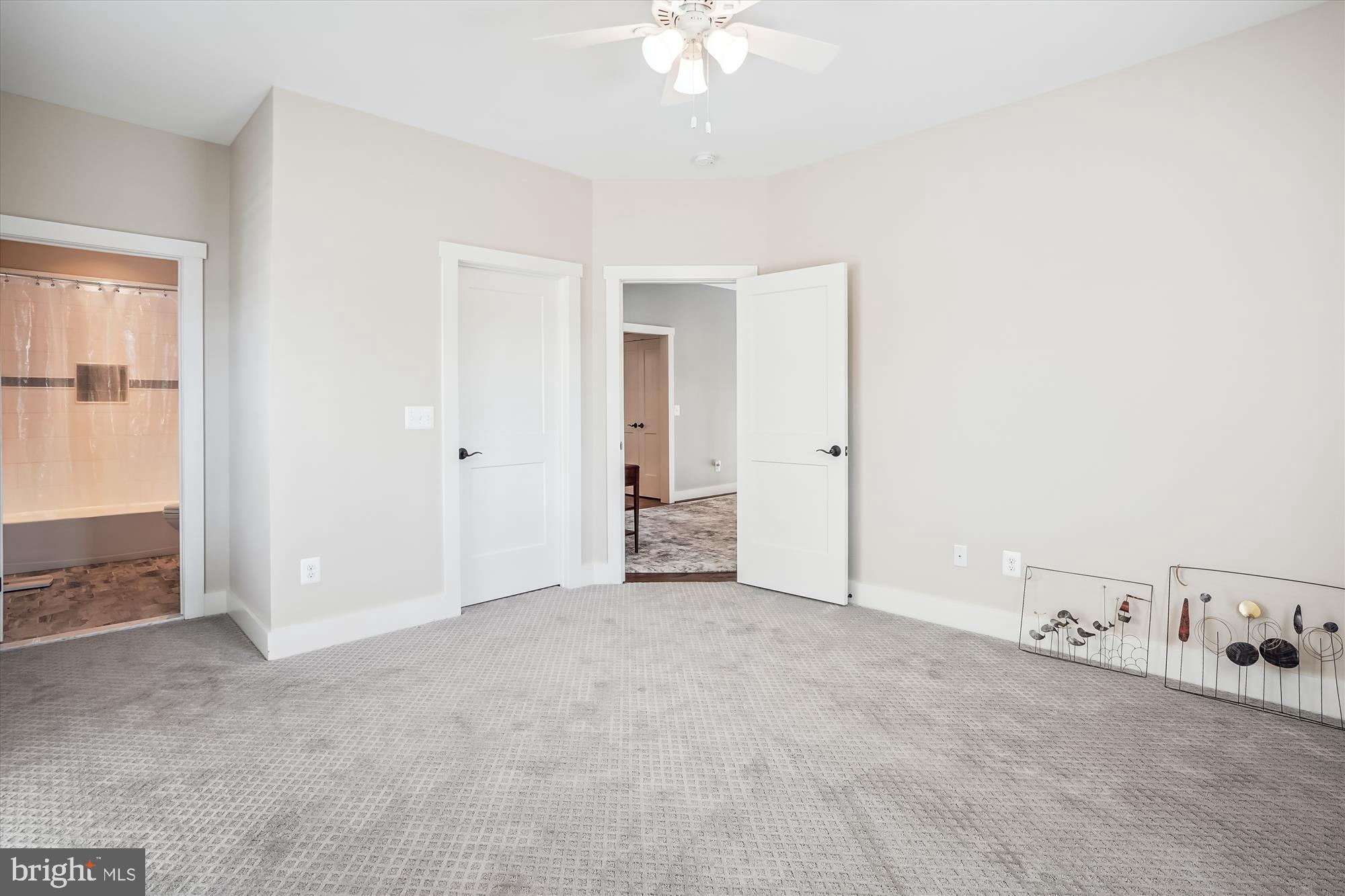 RIDGEVIEW - Residential