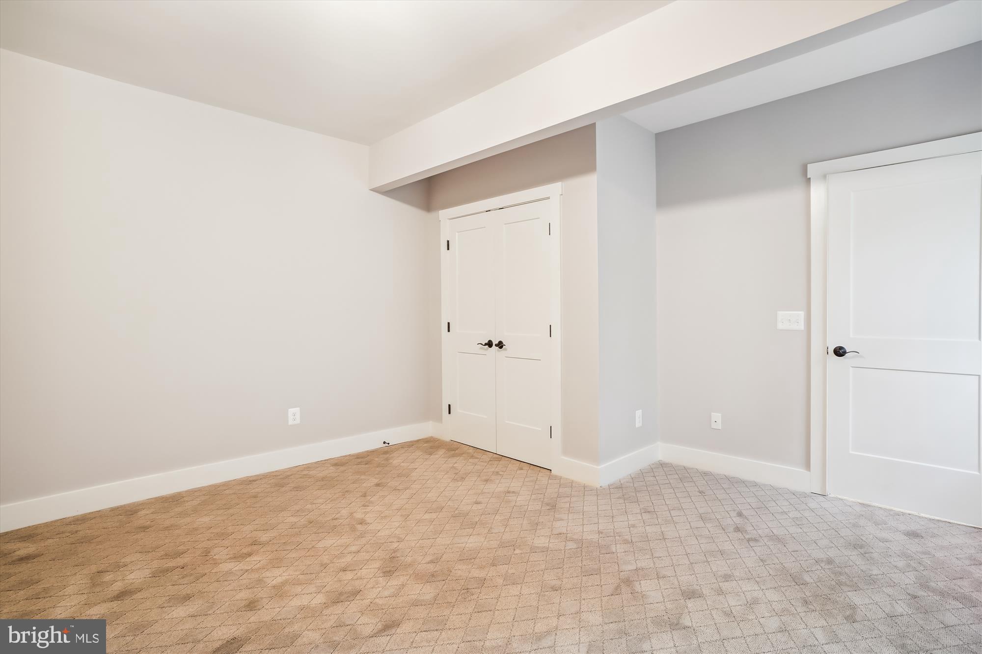 RIDGEVIEW - Residential