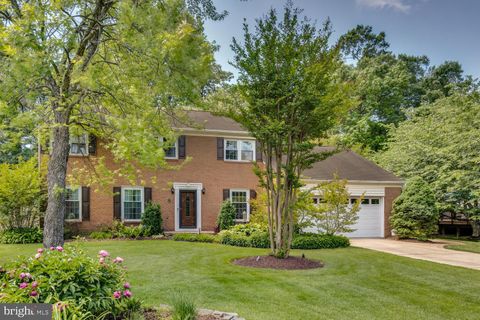 Photo of 4217 Scotland Road, ALEXANDRIA, VA 22309 (MLS # VAFX2311702)