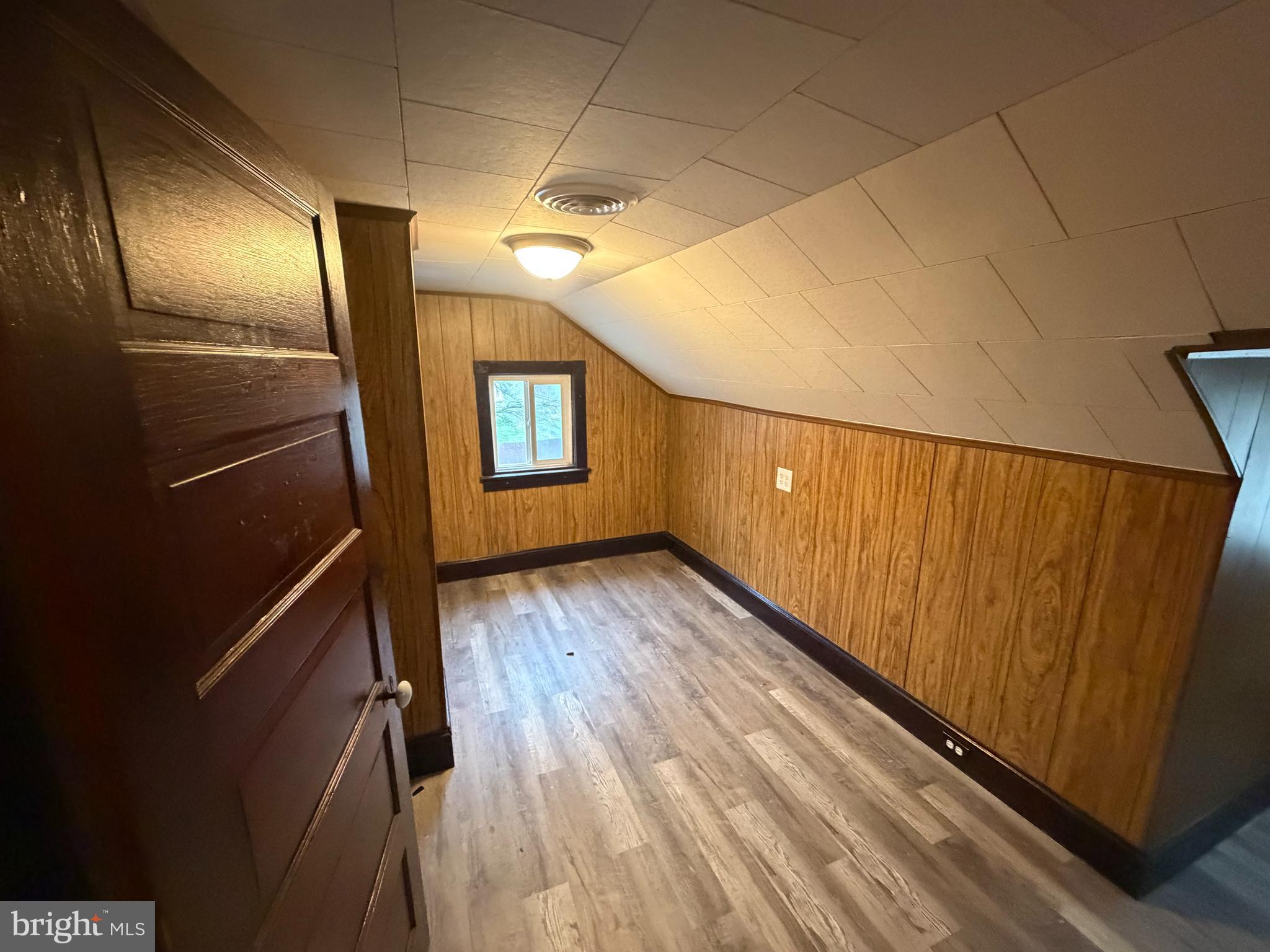 MARTINSBURG CITY - Residential Lease