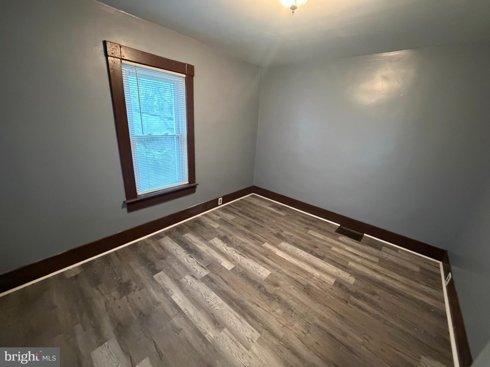 MARTINSBURG CITY - Residential Lease