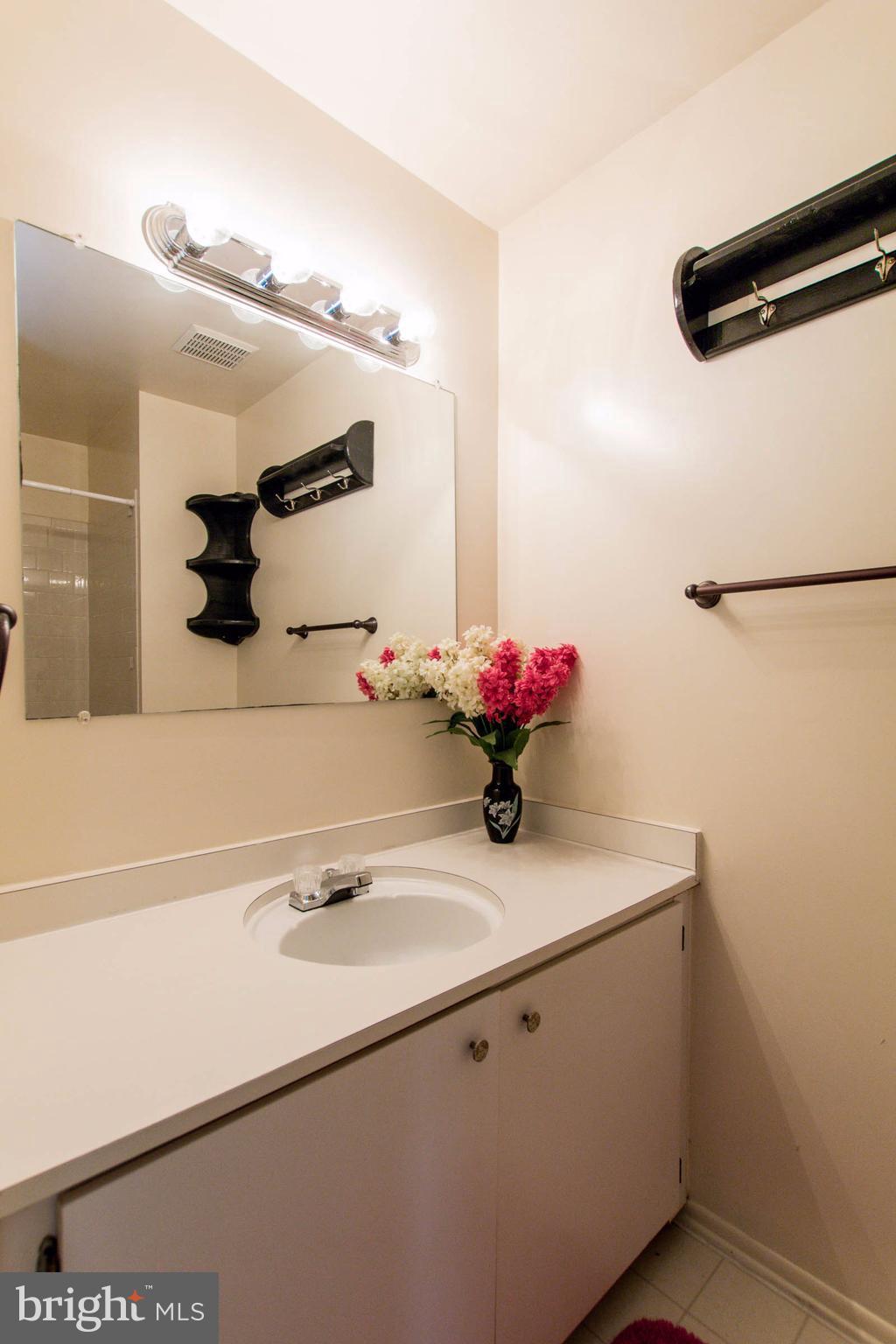 VILLAGE OF KINGS CONTRIVANCE - Residential