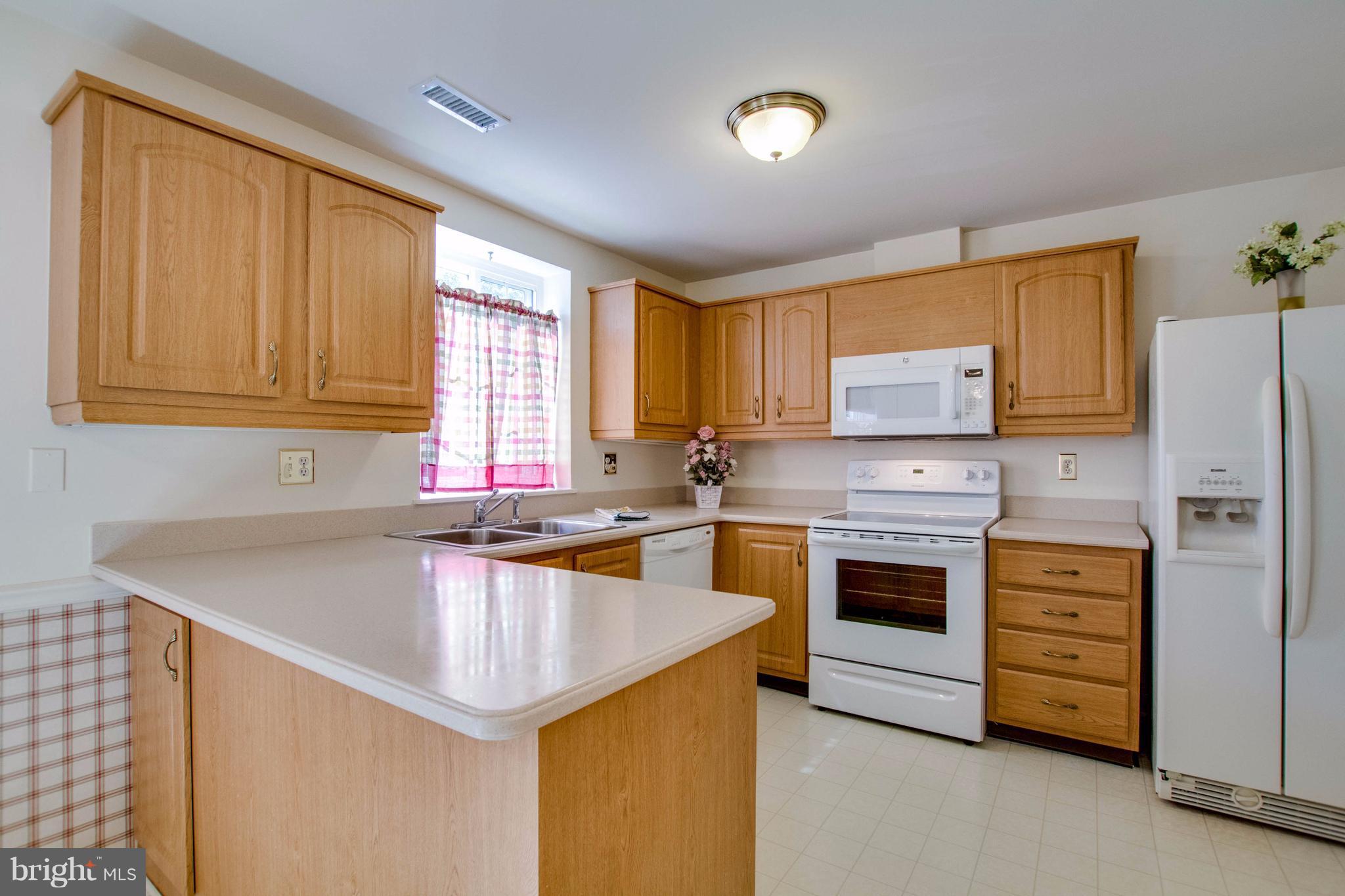 VILLAGE OF KINGS CONTRIVANCE - Residential