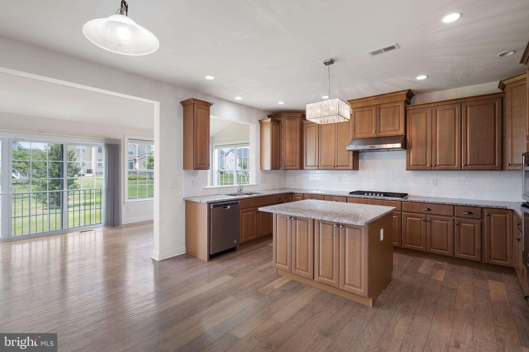 HIGH POINTE AT ST GE - Residential