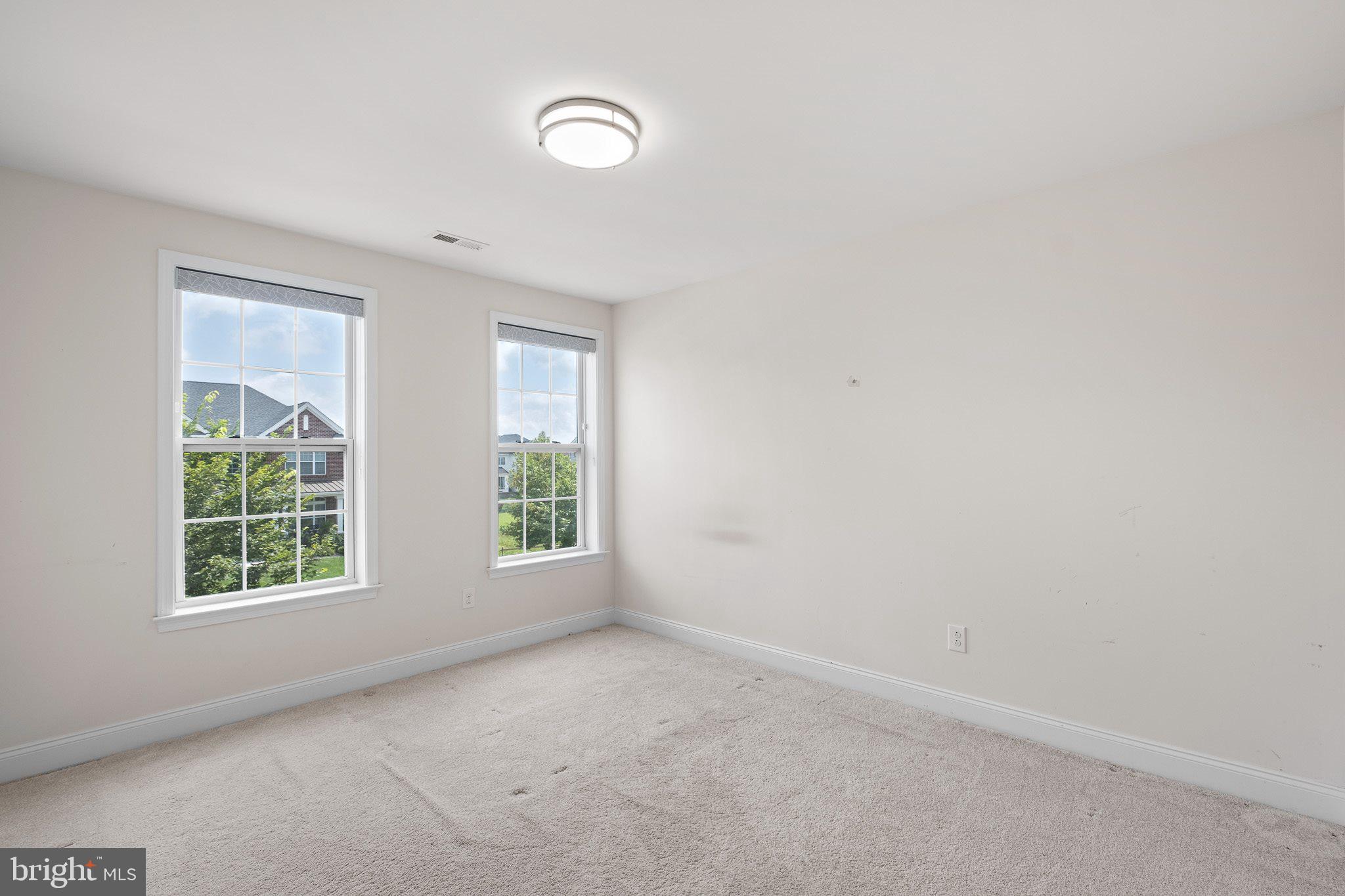 HIGH POINTE AT ST GE - Residential