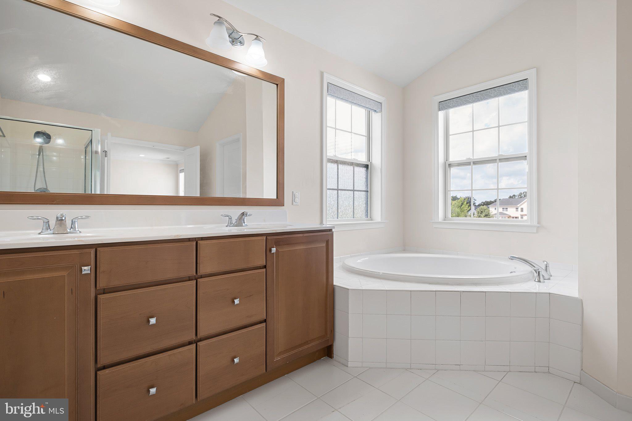 HIGH POINTE AT ST GE - Residential