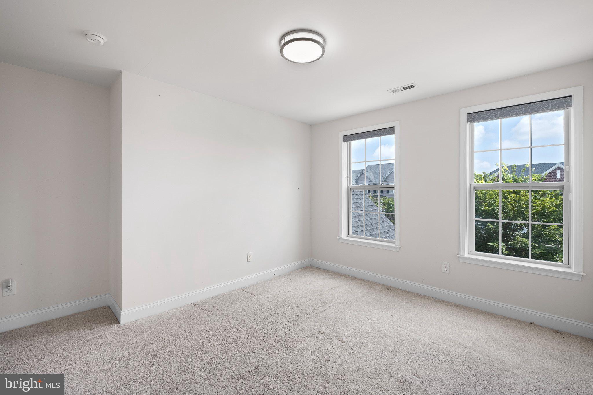 HIGH POINTE AT ST GE - Residential