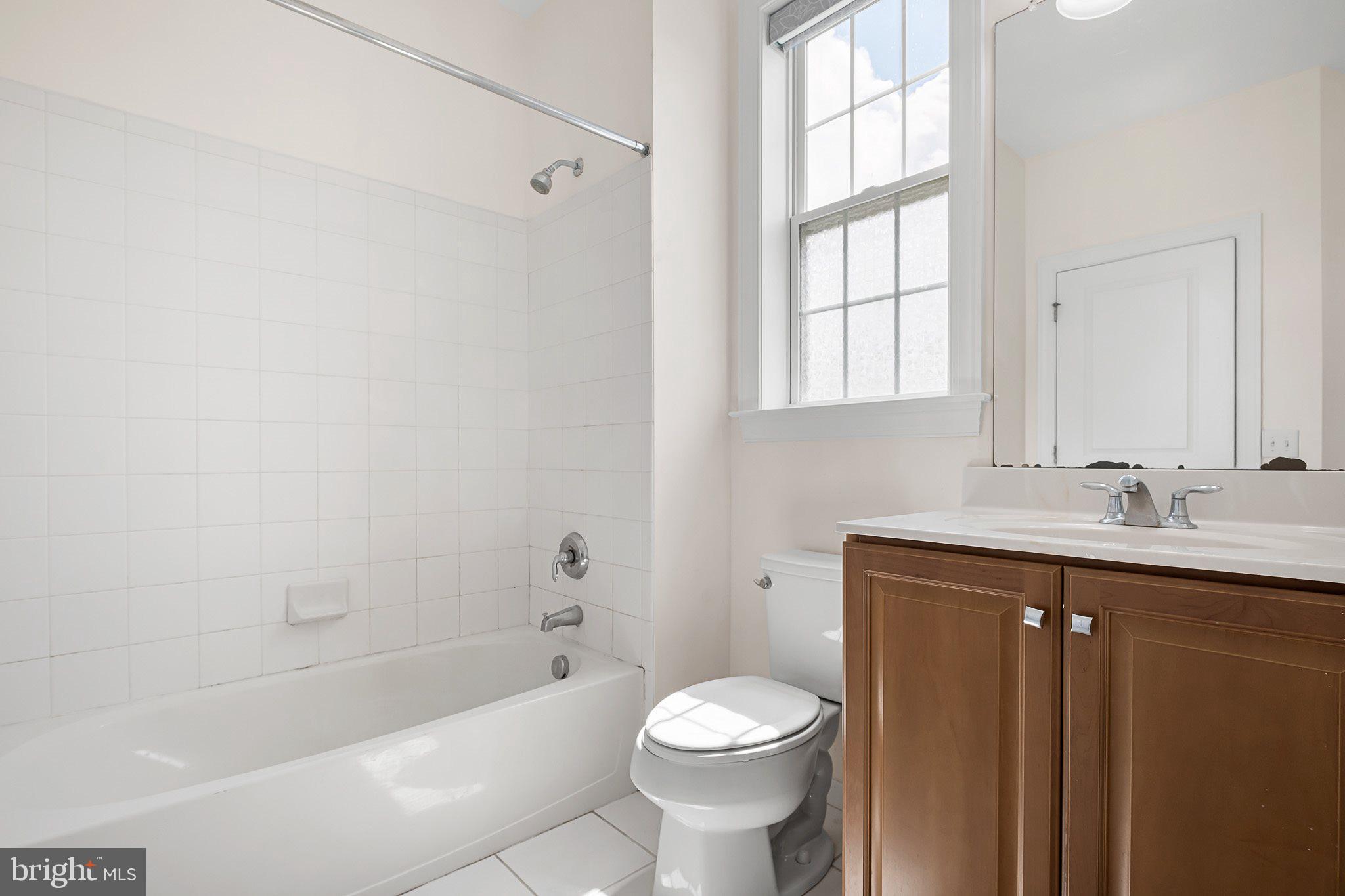 HIGH POINTE AT ST GE - Residential