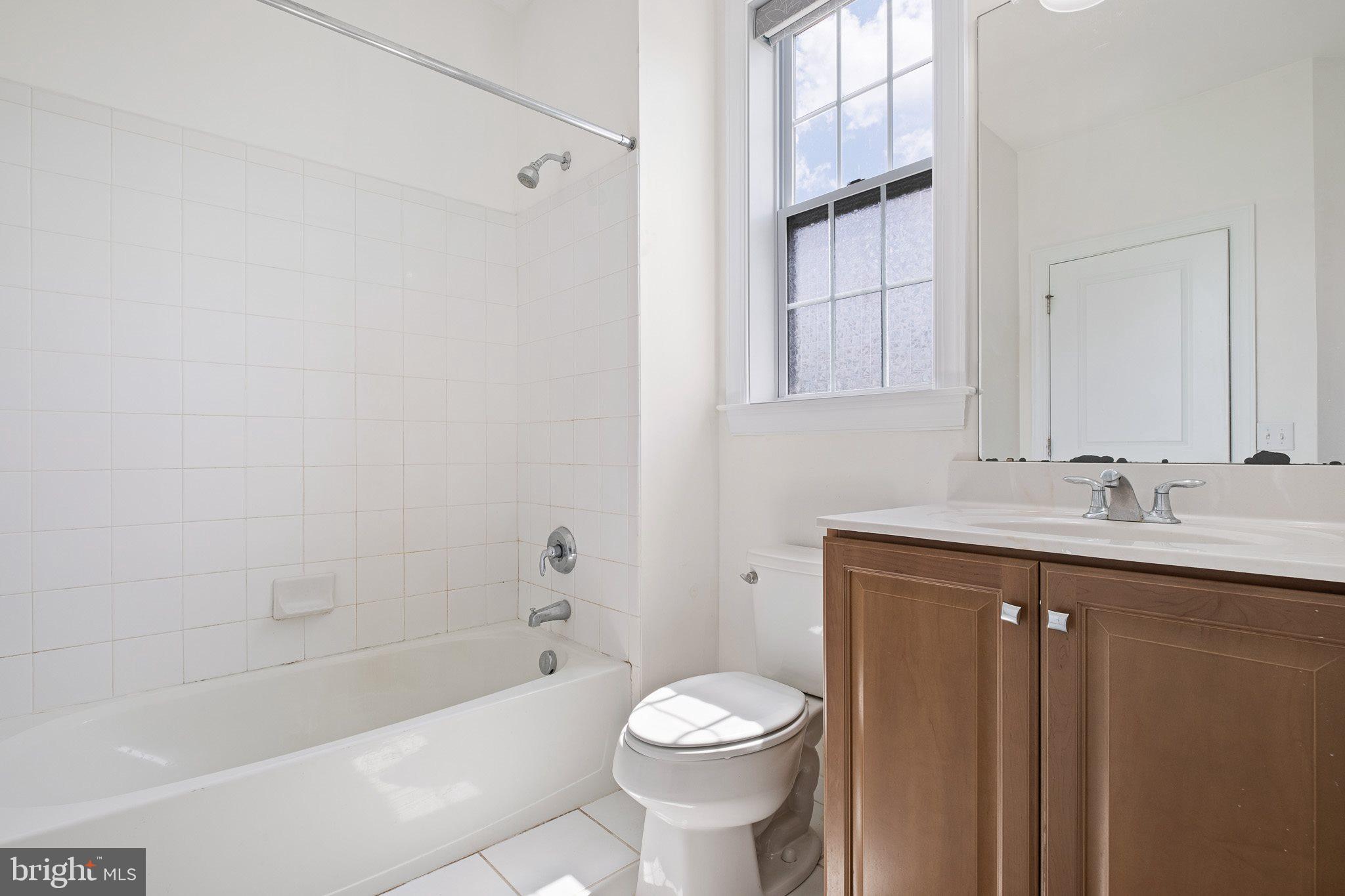 HIGH POINTE AT ST GE - Residential