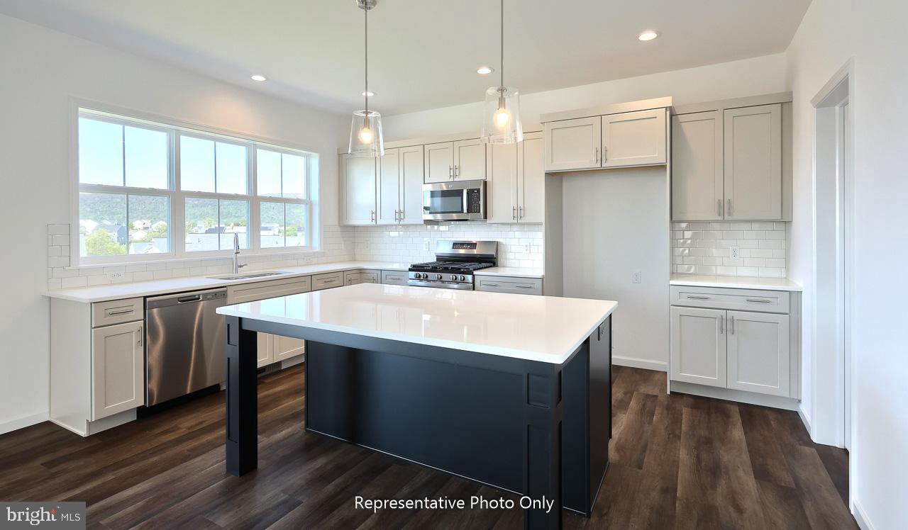 WYNDALE - Residential