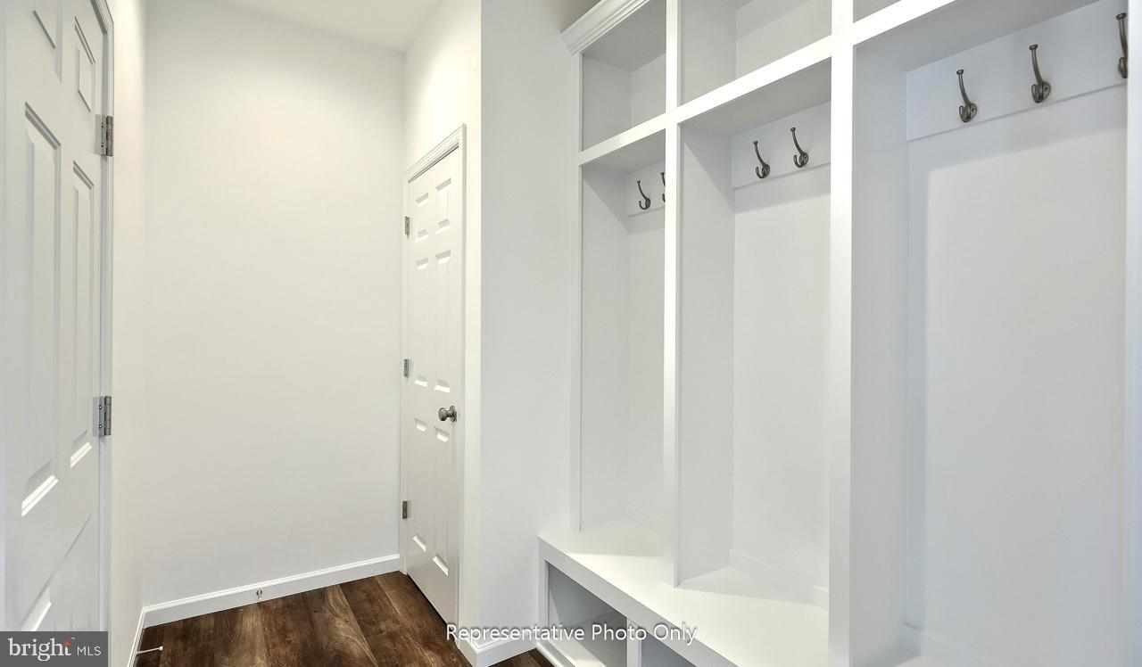 WYNDALE - Residential