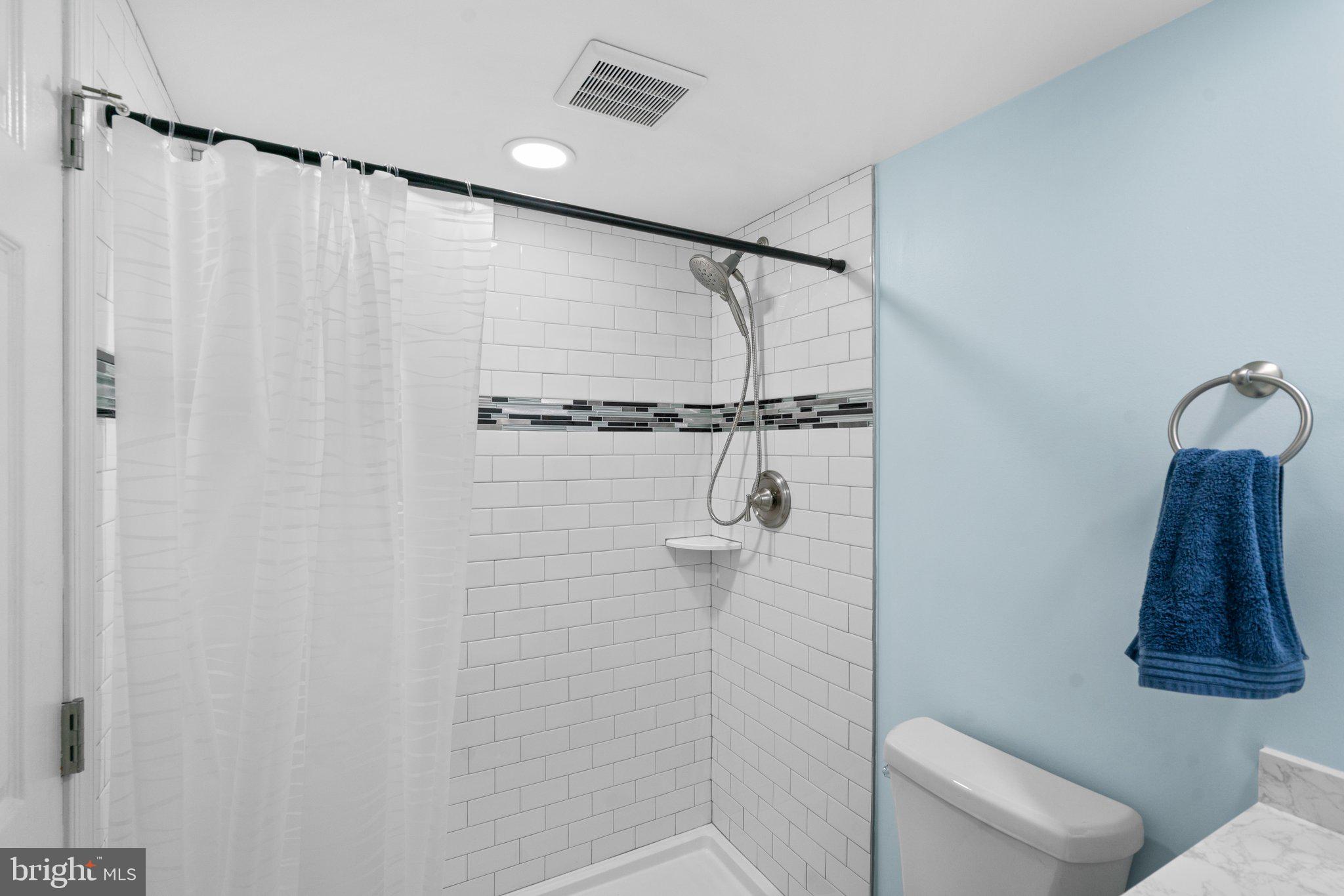 WINDSOR MILL - Residential