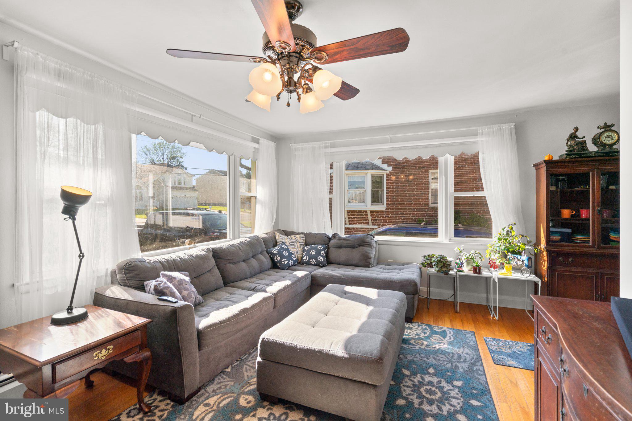 WINDSOR MILL - Residential