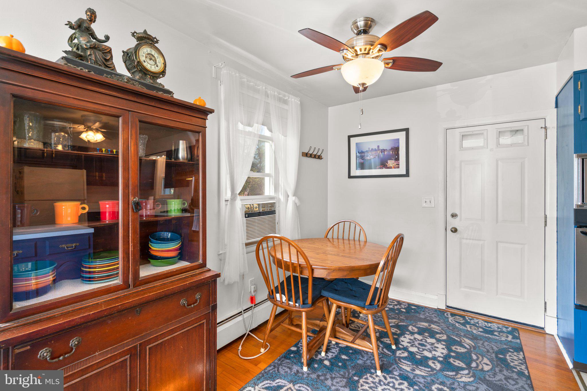 WINDSOR MILL - Residential