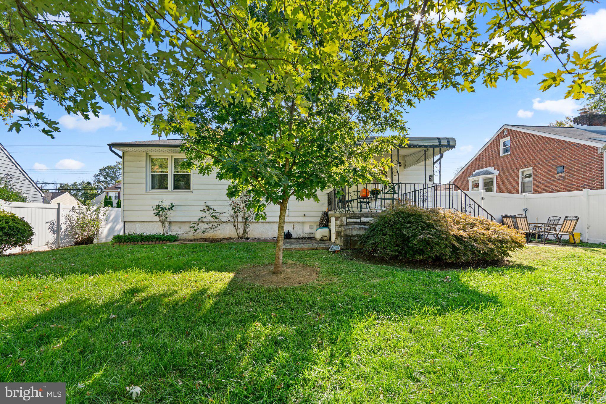 WINDSOR MILL - Residential