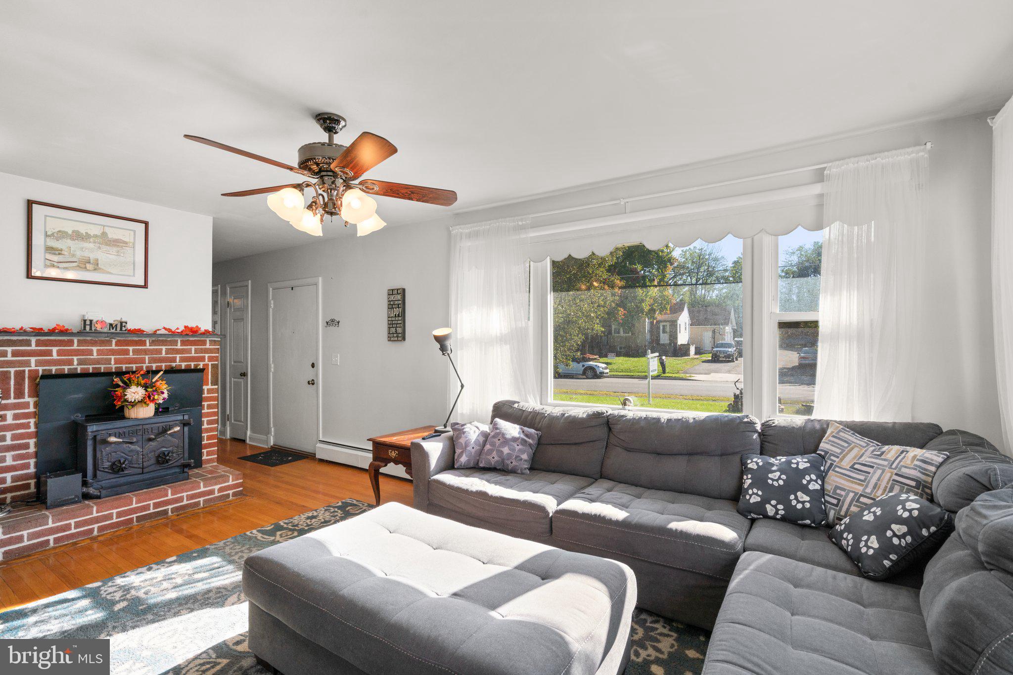 WINDSOR MILL - Residential