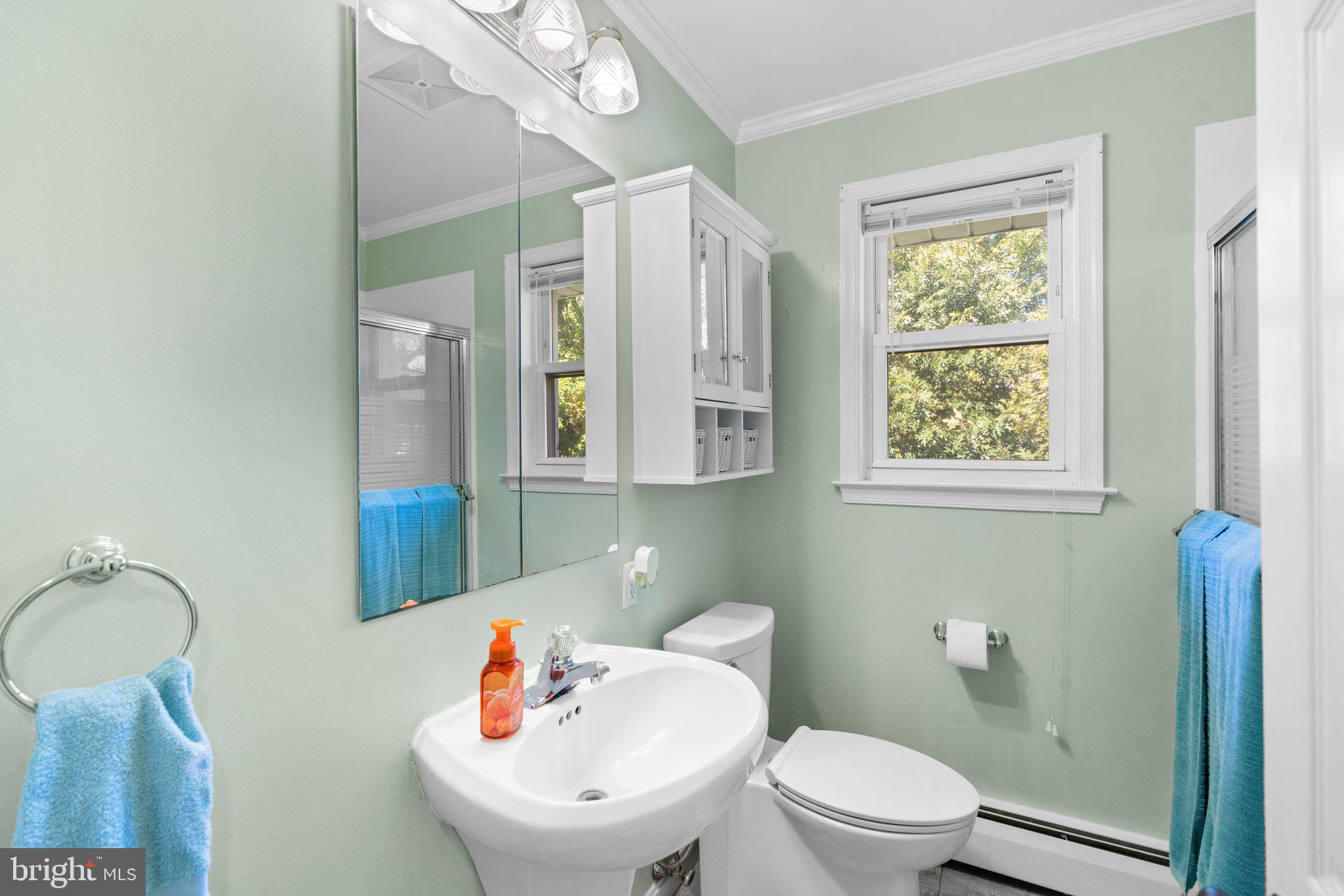 WINDSOR MILL - Residential