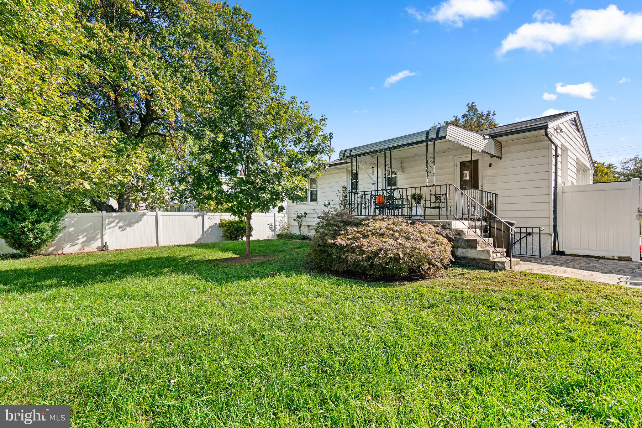 WINDSOR MILL - Residential