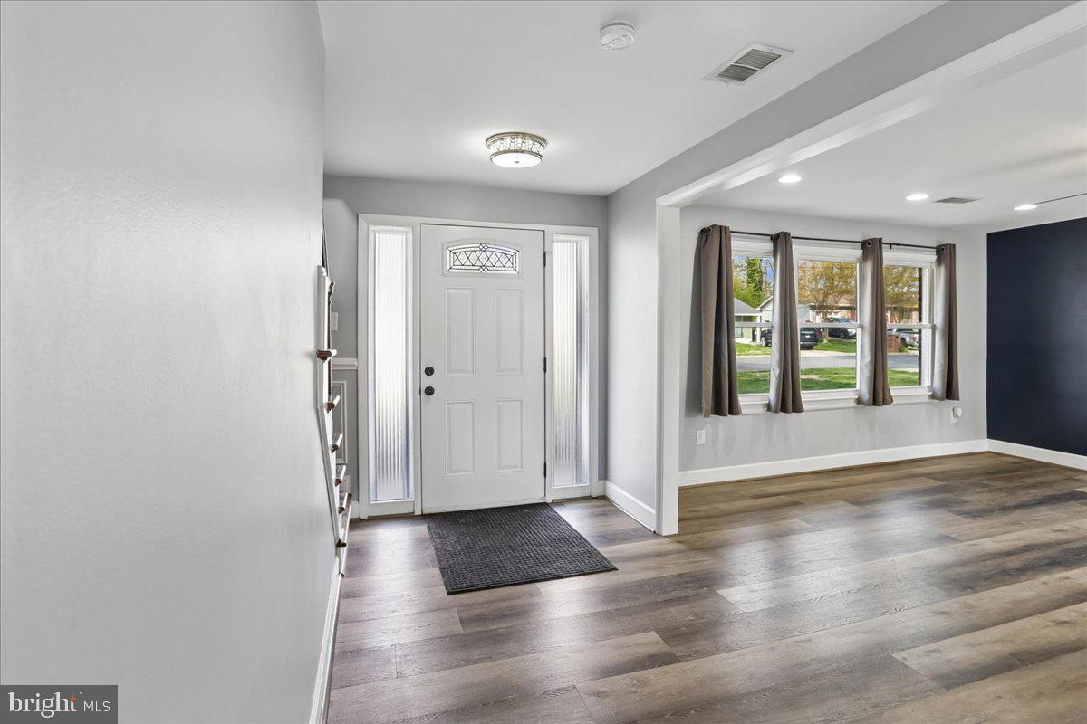 GLEN OAKS - Residential