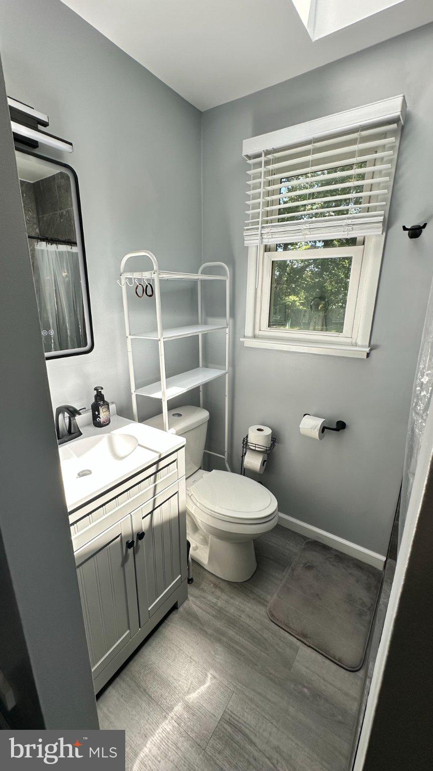 GLEN OAKS - Residential