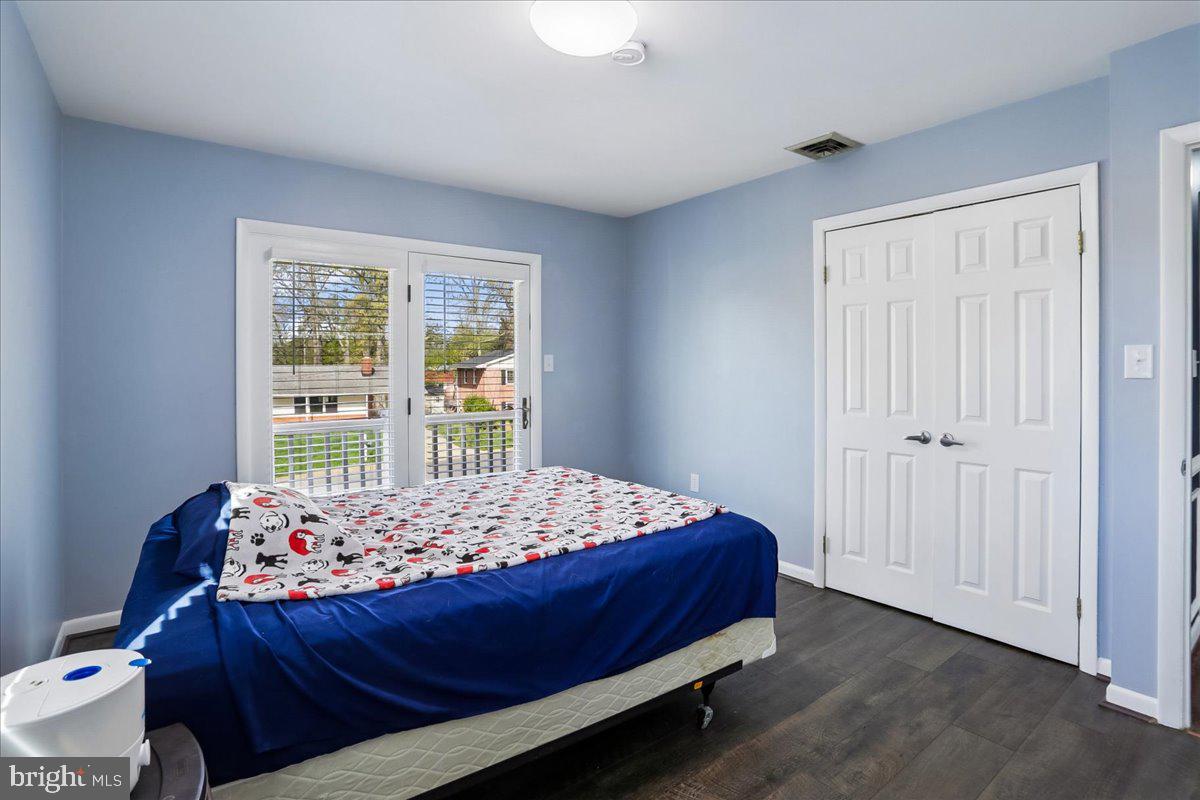 GLEN OAKS - Residential