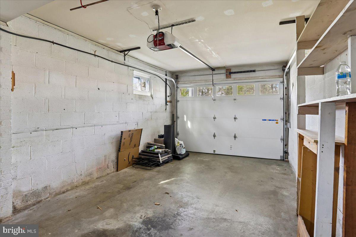 GLEN OAKS - Residential