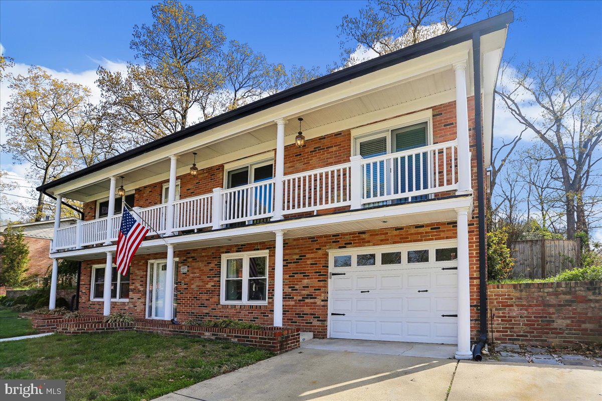 GLEN OAKS - Residential