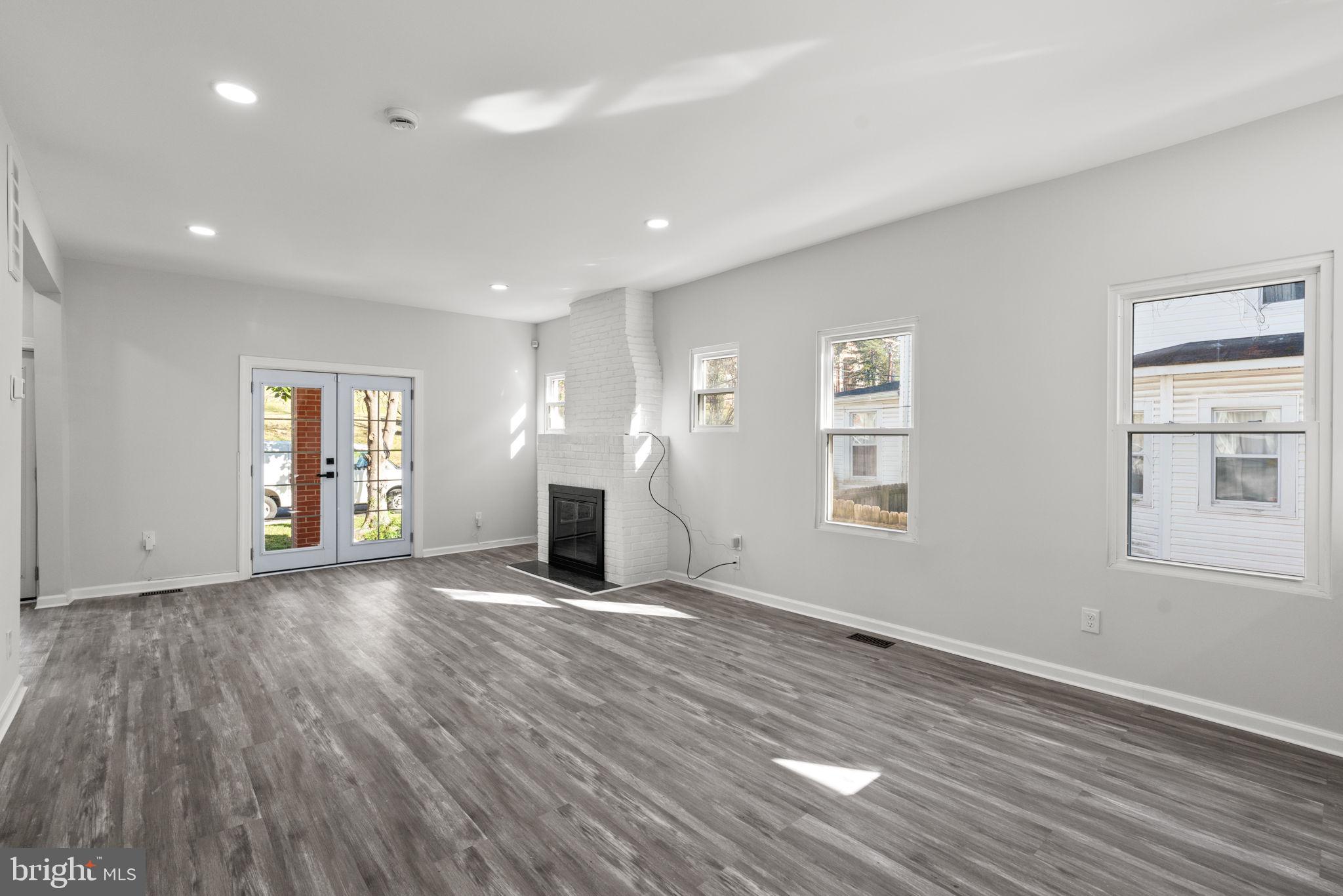 WARD 27 - Residential