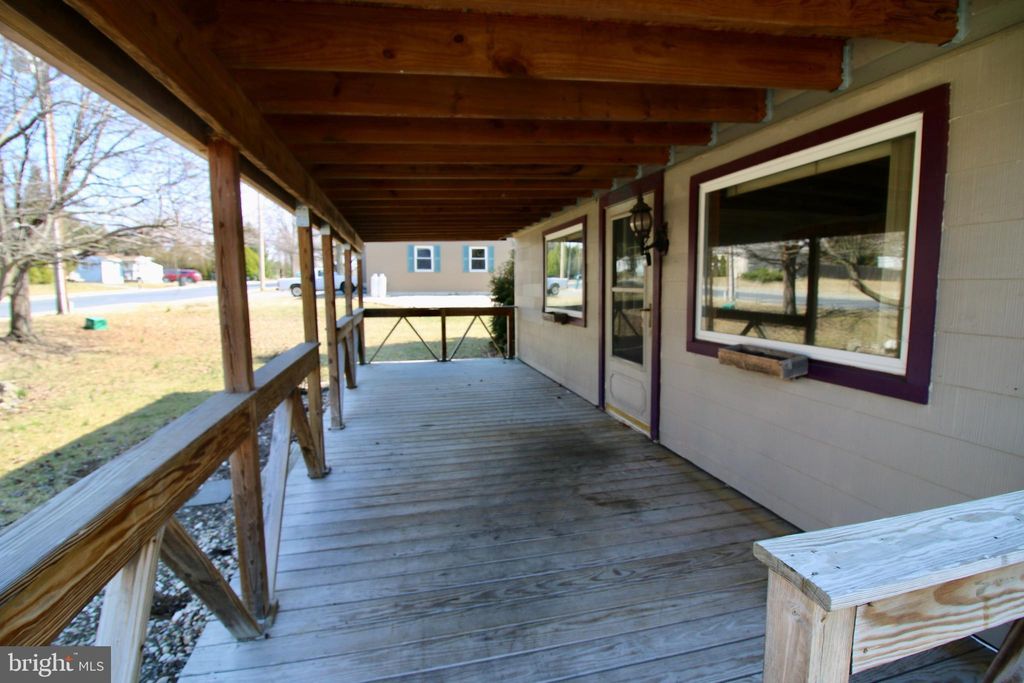 Photo of 1088 Wood Street, MOUNT JOY, PA 17552 (MLS # PALA2065850)