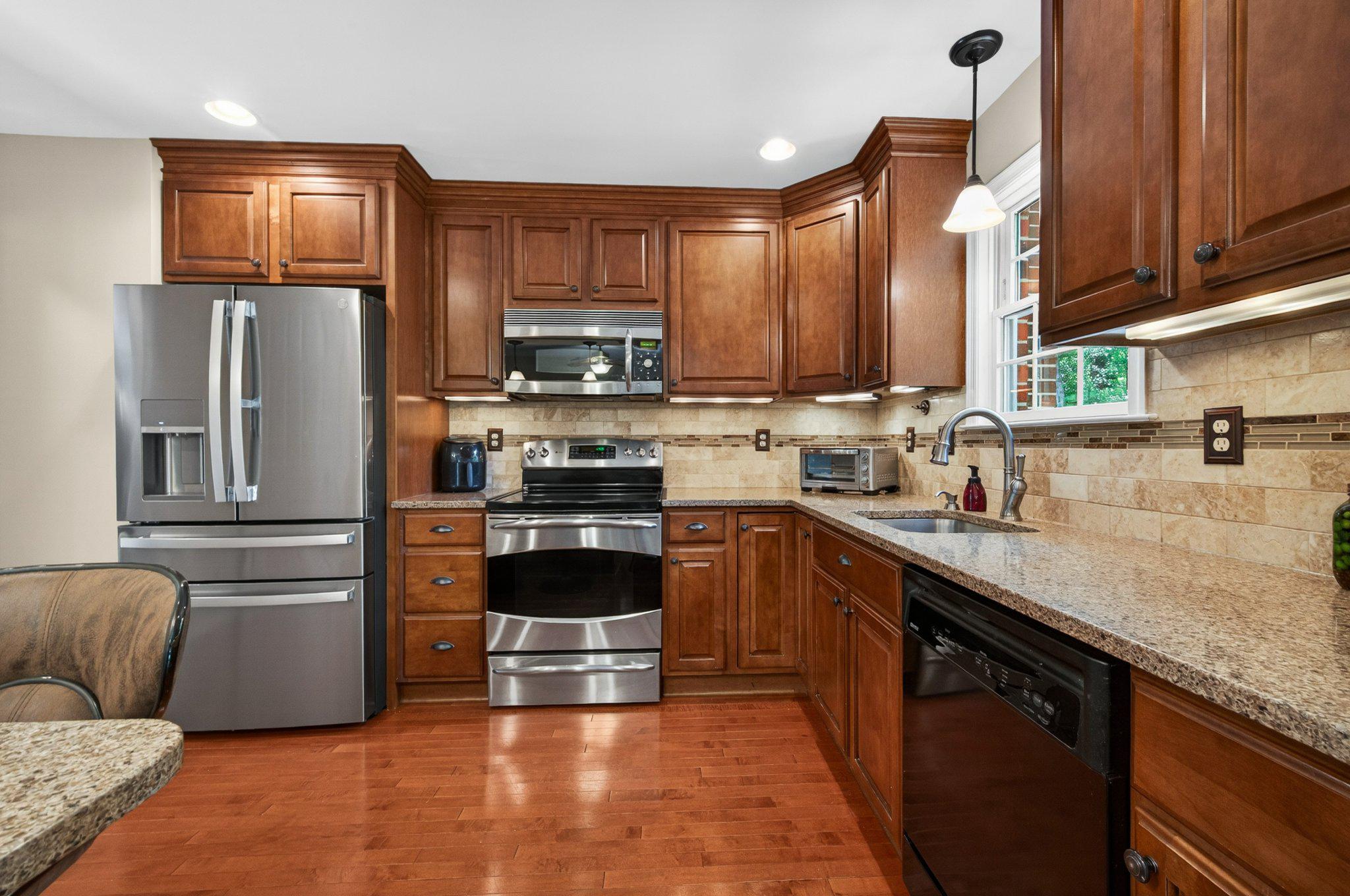 THE HAMLET - Residential