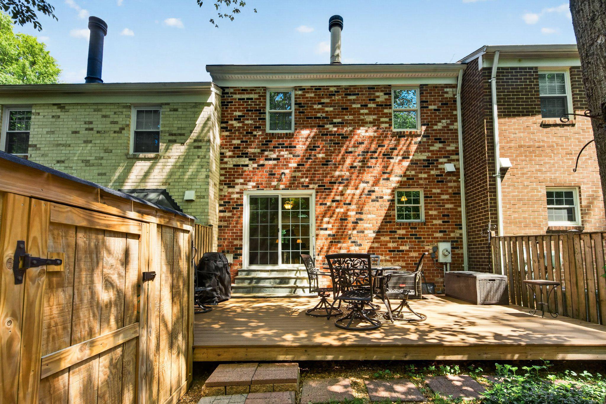 THE HAMLET - Residential