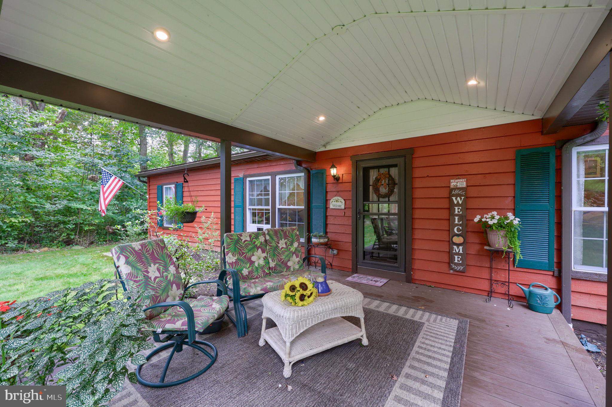 289 COMPASS ROAD