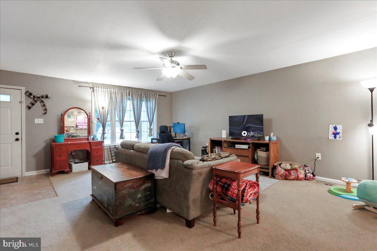 HAMMONDS MILL - Residential