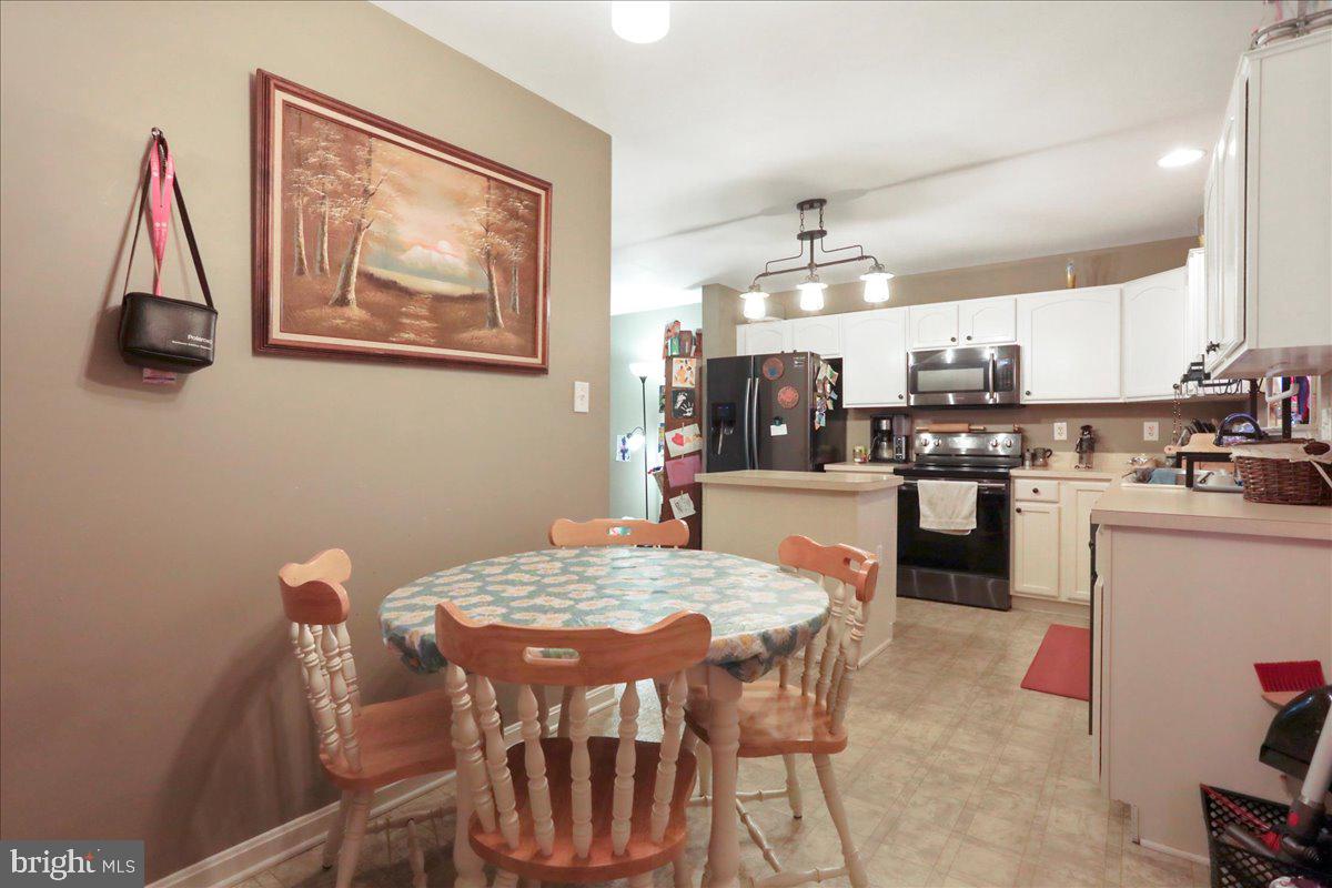 HAMMONDS MILL - Residential